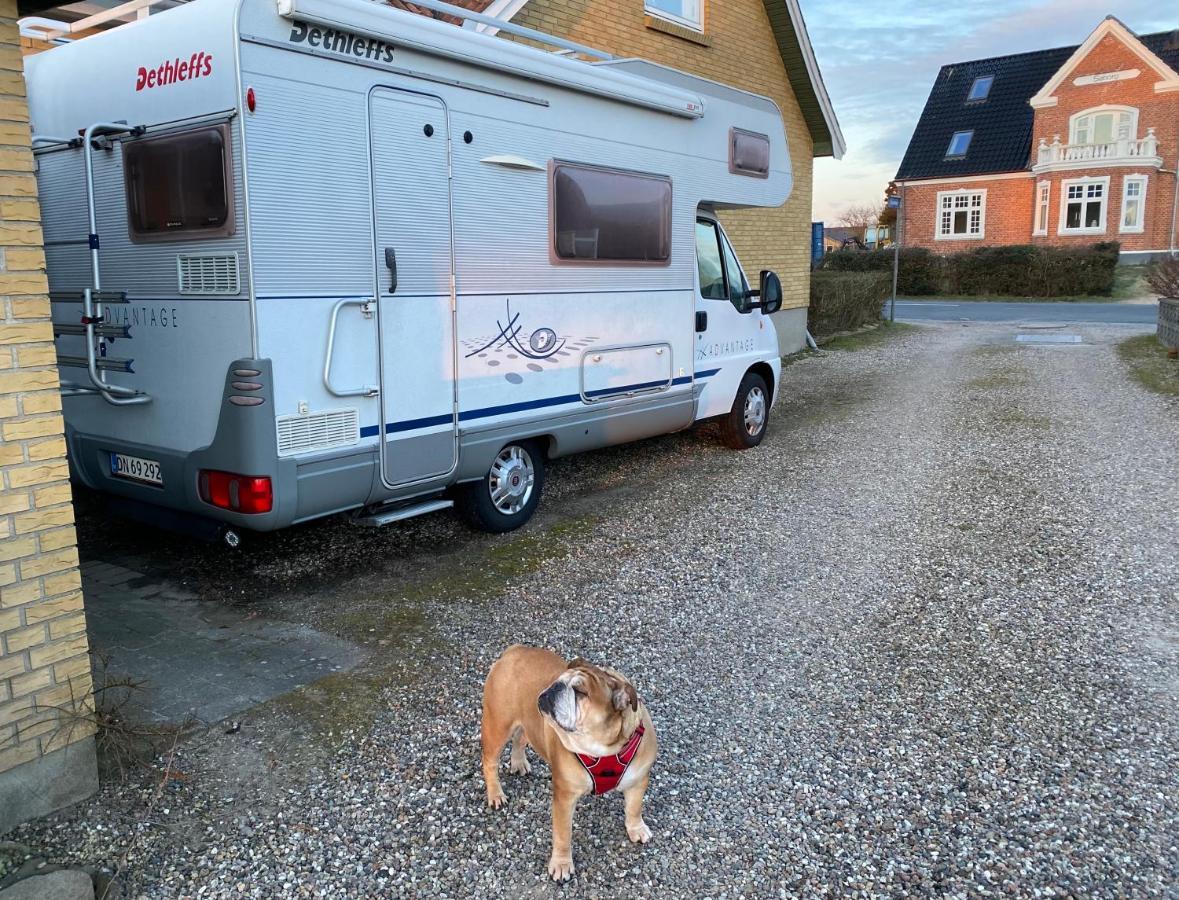 Feriehus Med Havudsigt Spodsbjerg Екстериор снимка